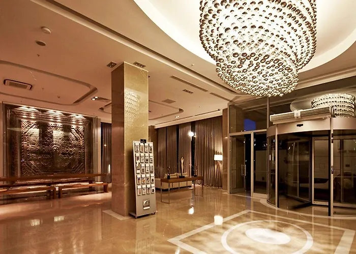 Anemon Grand Hotell 5*