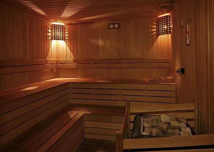 Anemon Grand Hotell 5*