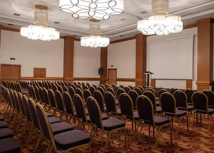 Anemon Grand Hotell 5*